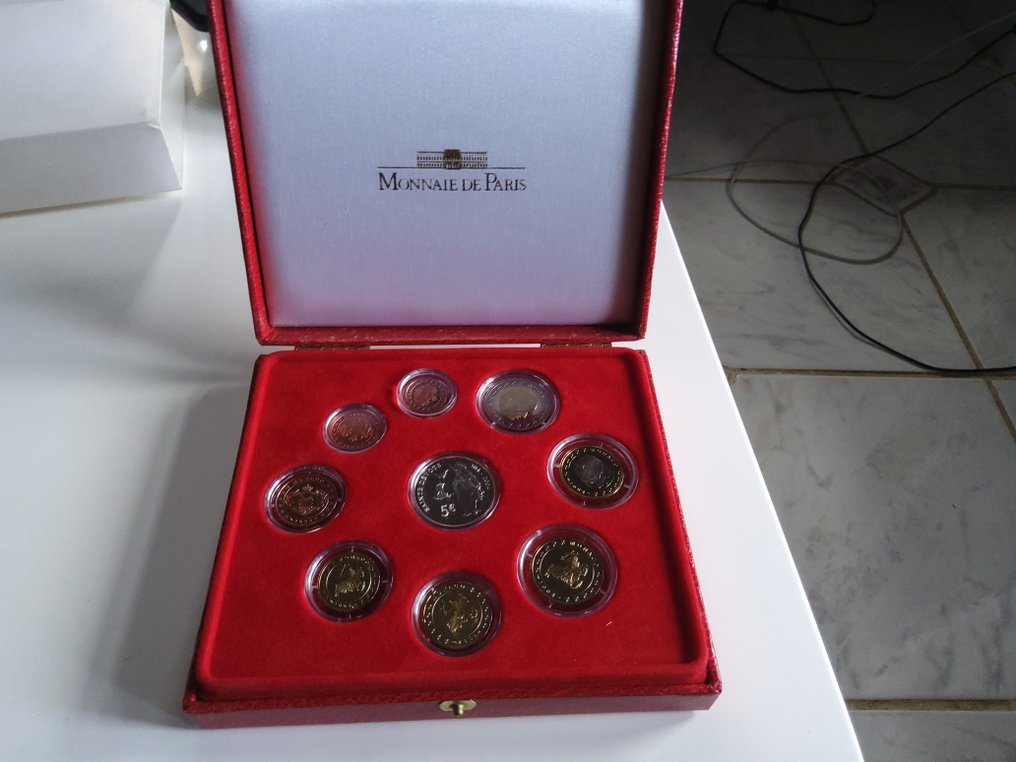 摩納哥. Proof Set 2004 "Sainte Dévote" (incl. 5 euro argent)  (沒有保留價) #1.0