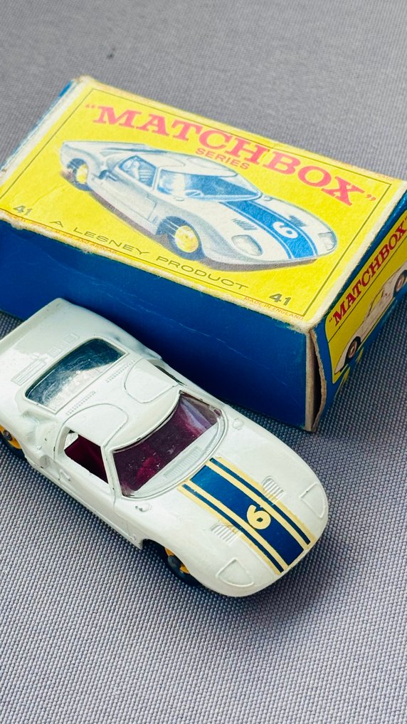 Matchbox 1:64 - Machetă mașină - Matchbox Series 41 Ford G.T., Boxed #1.0