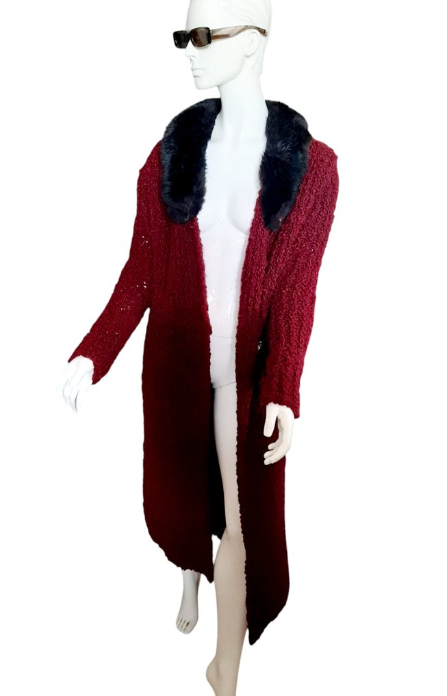 Artisan Furrier - Pelzmantel #3.2