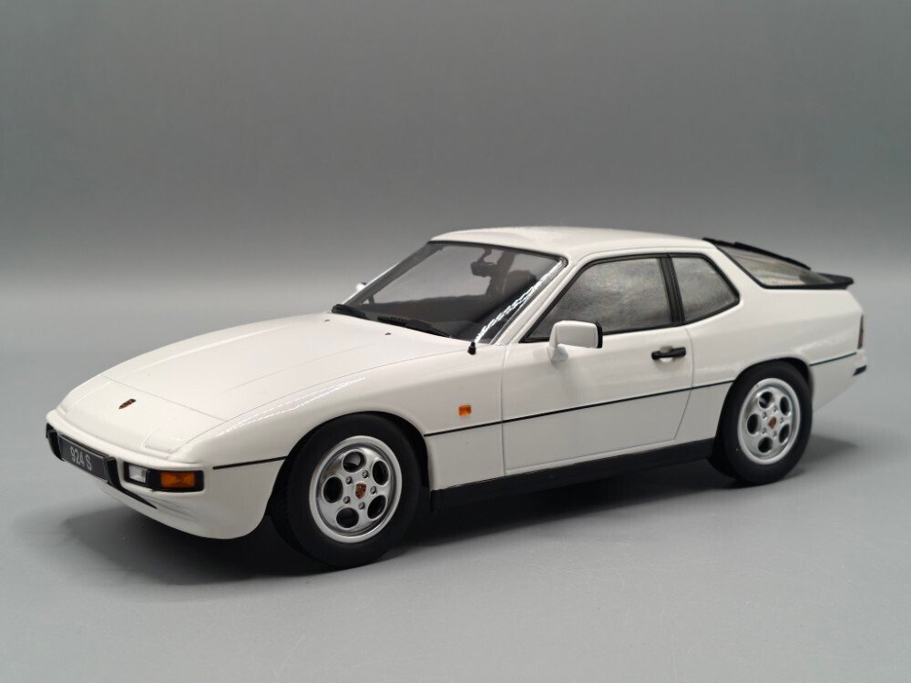 KK-Scale 1:18 - Αυτοκίνητο μοντελισμού - Porsche 924 S 1986 - Κλασικό. Αθλητικό. Εικονικό. #1.0