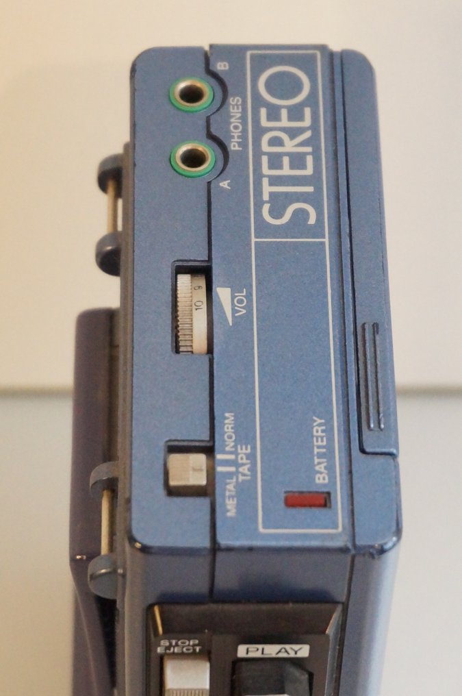 Sony - WM-4 One of the first (!) / Original User Manual/ Γουόκμαν #1.0