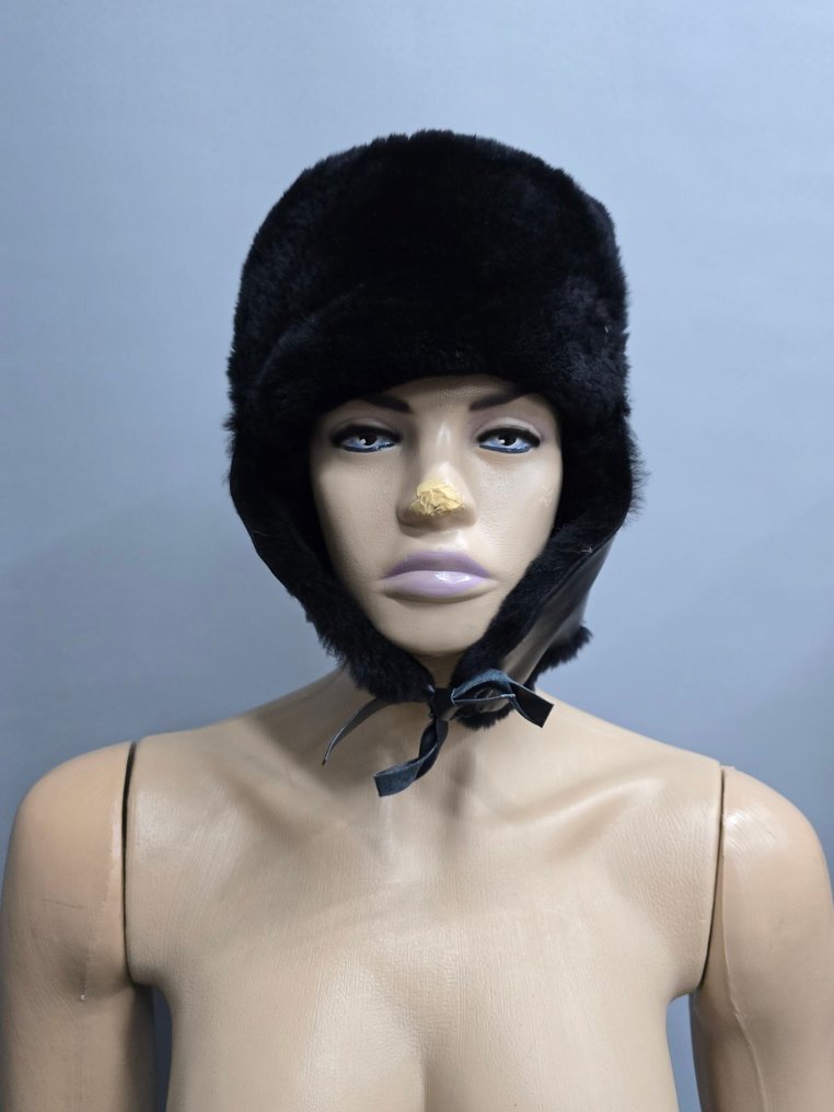 Saga Furs - Hut - Pelz, Nerz, Leder #1.0