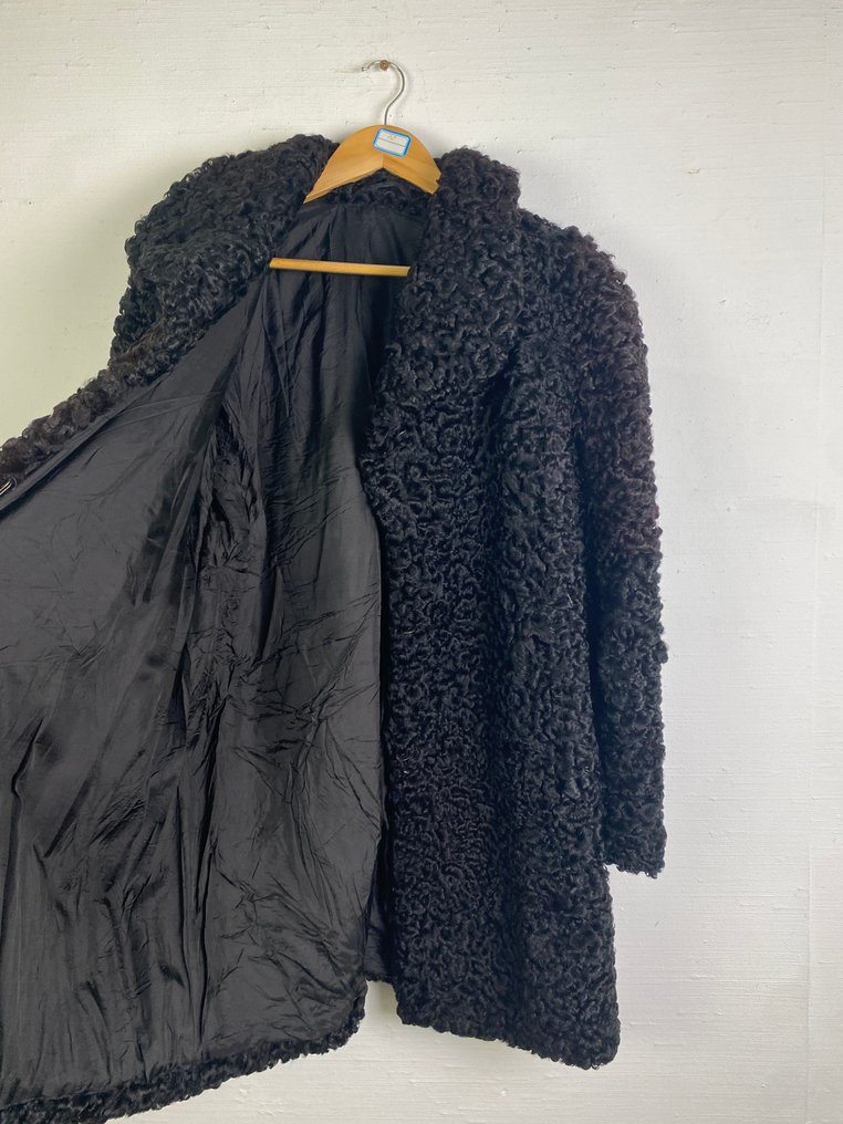 Artisan Furrier - Bontjas #1.0