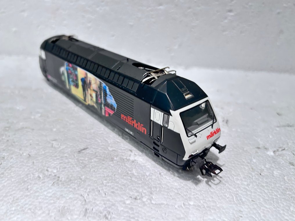Märklin H0 - 3751 - Elektrische locomotief (1) - Re 460 "Heizer-lok - SBB CFF FFS #4.3