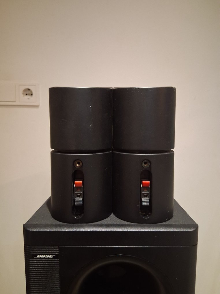 Bose - Acoustimass 5 Series 2 with Redline cubes and Bose wall mounts. Subwoofer speaker set #3.2