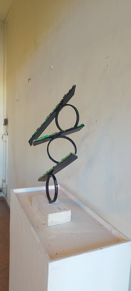 Daniele Ruffini (1975) - #composioneequilibriodinamicosettantasette #2.1