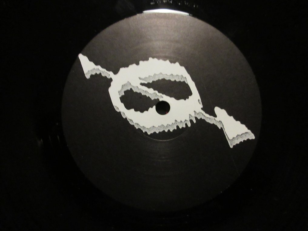 O Veux - Heat Of The Flesh + Just a slit - 2 x 12" records - 12" Maxi single - 1985 #3.2