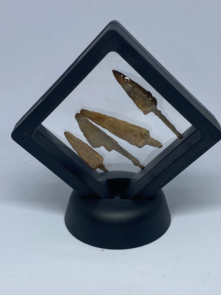 Médiéval Fer (fonte/fer forgé) Tête de flèche (Sans prix de réserve) #3.2