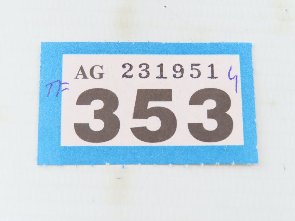 Faller H0 - Modeltog bygninger (1) - Kermisalattraktion 'Super Mario World' udstyret med omfattende belysning. #1.0