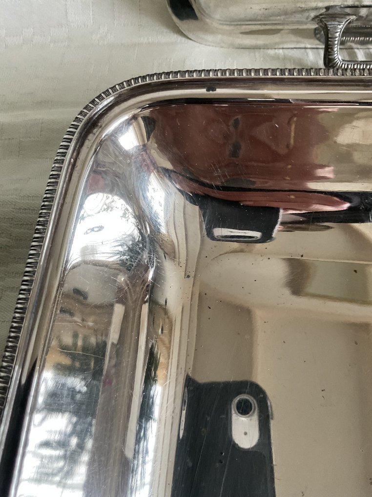 Alpha - Harrison Brothers & Howson (HB&H) – Sheffield - Piatto da portata (2) - Harrison Brothers & Howson (HB&H) – Verzilverd – Alpha Plate – Set di 4 ciotole da servizio - Placcato argento #4.3