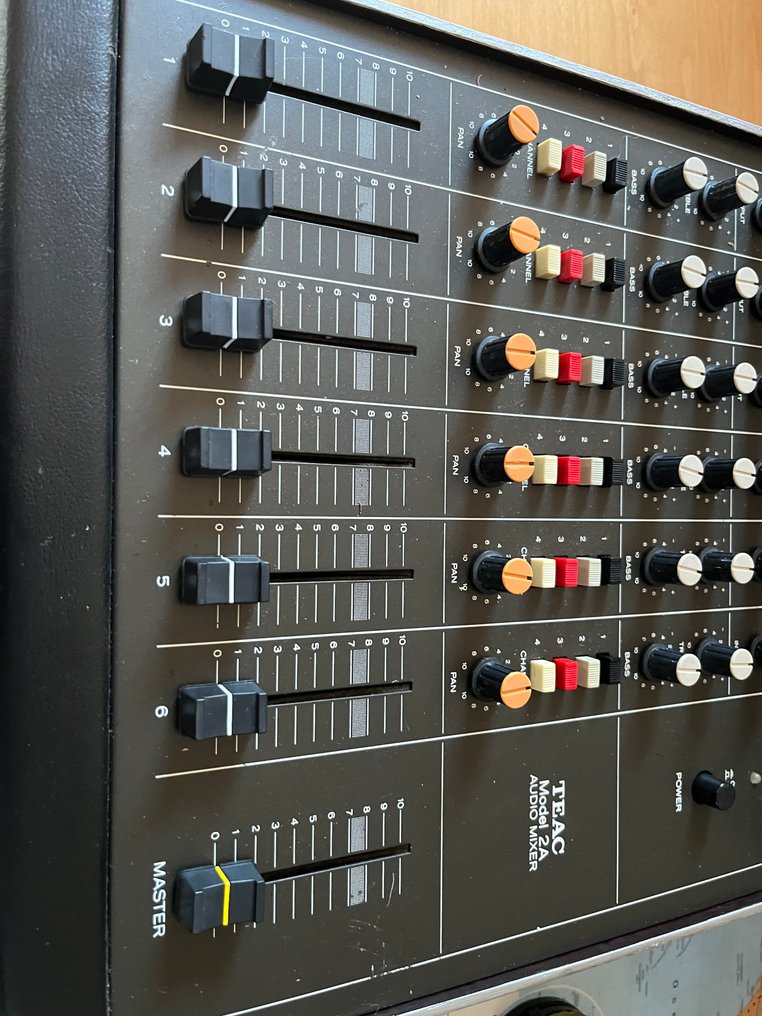 TEAC - Model 2A, MB20 Analóg keverő - Több modell #3.2