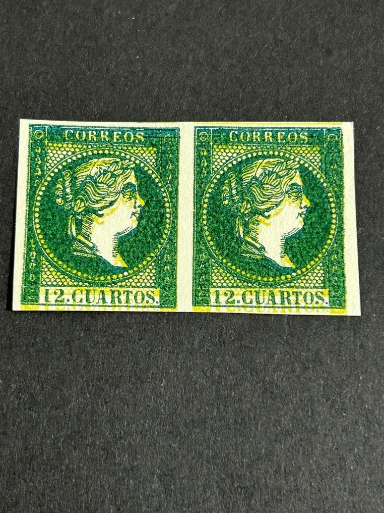 Ισπανία 1855 - Ισαμπέλ ΙΙ. Μακούλατουρα ντε λα πρέβα 12 κουάρτος πράσινο ελιά + πράσινο κίτρινο σε ζευγάρι. - Galvez 215 + 217 (maculatura) #1.0