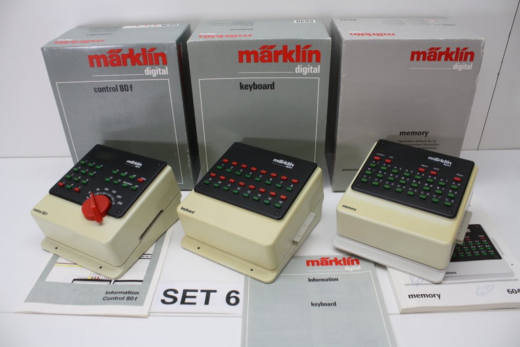 Märklin H0 - 6036 - 6040 - 6043 - Cyfrowa jednostka sterująca (3) - Märklin 6036 Control F + 6040 Keyboard + 6043 Memory #1.0