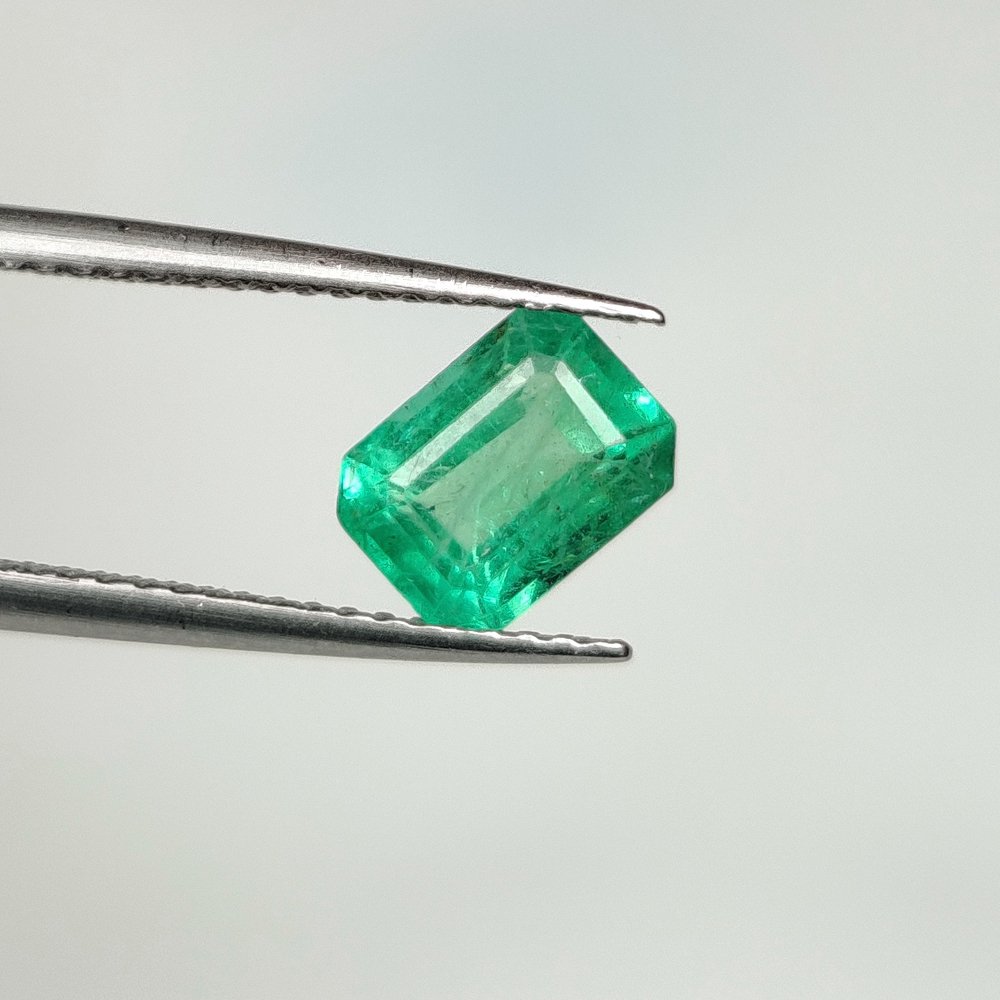 Sans prix de réserve - 1 pcs  Émeraude  - 1.28 ct - International Gemological Institute (IGI) #1.0