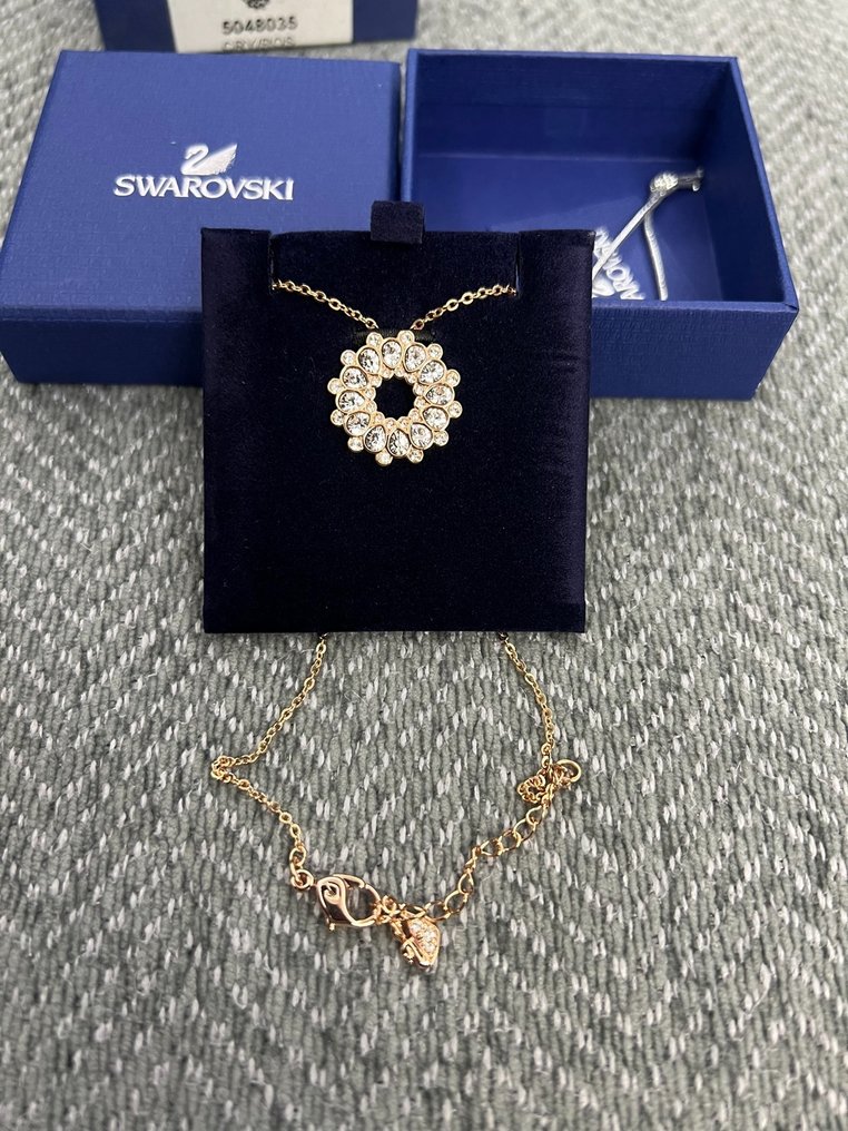 Swarovski - A Perfect Circle & Related #2.1