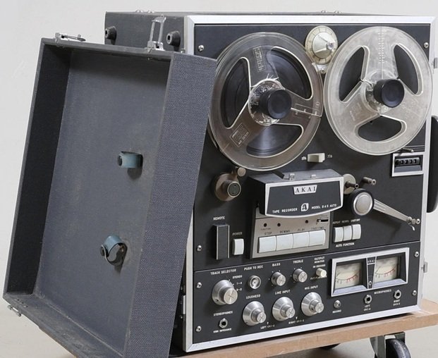 Akai - Model 345 - távirányítóval és 26 cm-es adapterrel. Tekercsről tekercsre lejátszó 18 cm #4.3