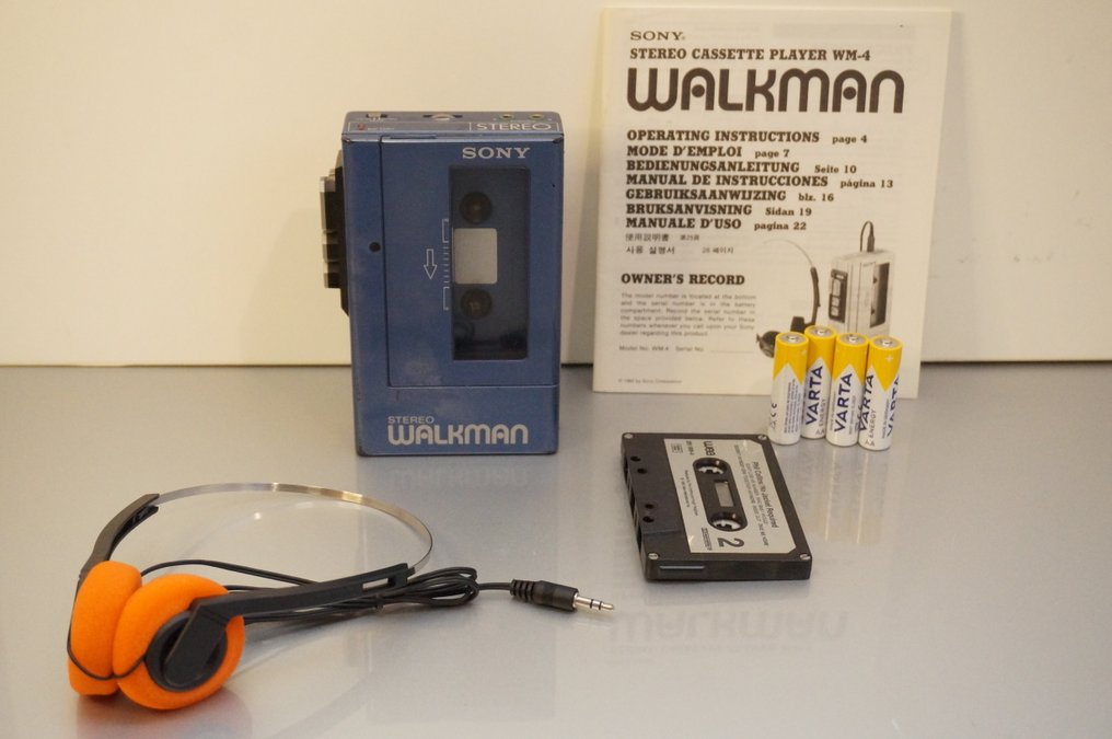Sony - WM-4 One of the first (!) / Original User Manual/ Γουόκμαν #1.0