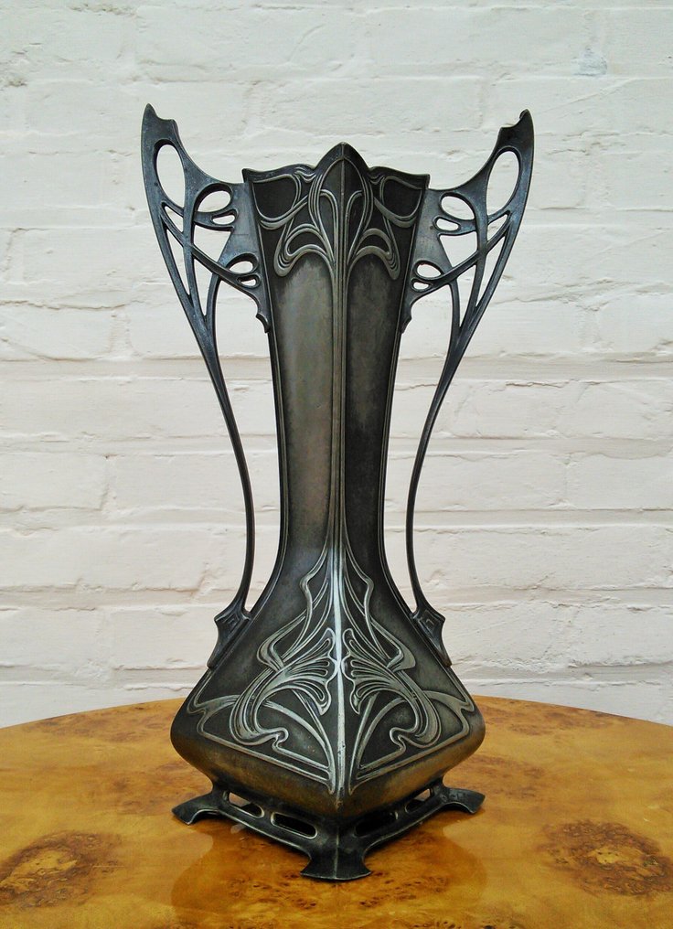 WMF / Geislingen - Albert Mayer - Vase  - Silverplated #3.2