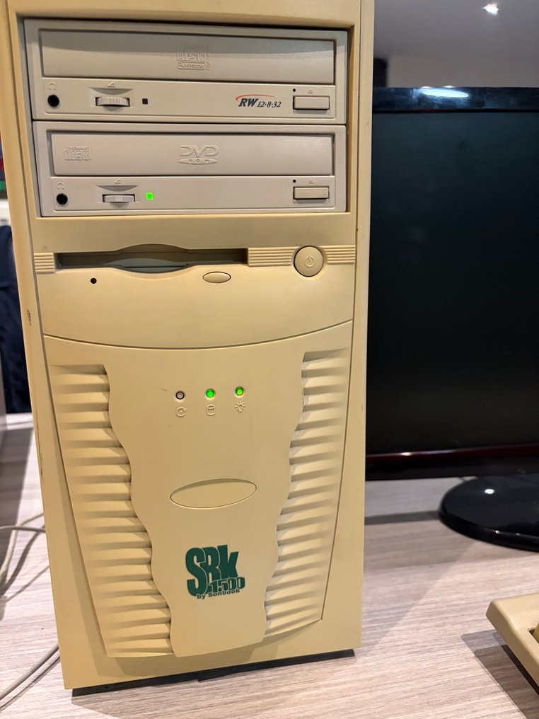 Intel - Computer #1.0