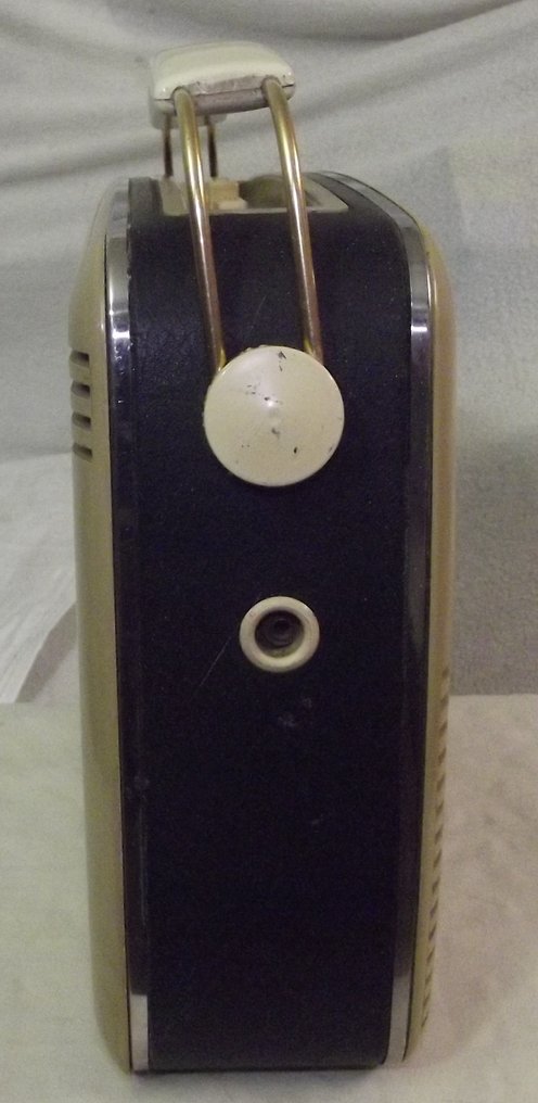 Bush Vintage - TR82c MK II Radio #1.0