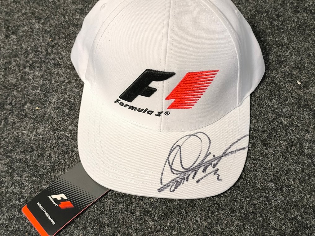 F1 Logo Cap - Mika Hakkinen - 2017 - Καπέλο μπέιζμπολ  #1.0