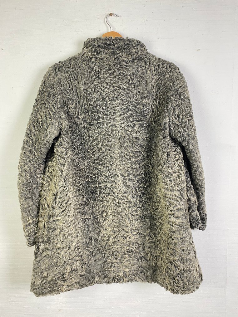 Artisan Furrier - 毛皮大衣 #2.1