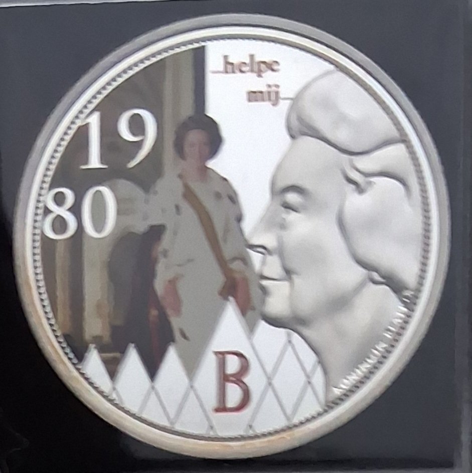 Netherlands. 2013  Luxe  Munten  Afbeelding  Huis van Oranje  9  stuks  (No reserve price) #1.0