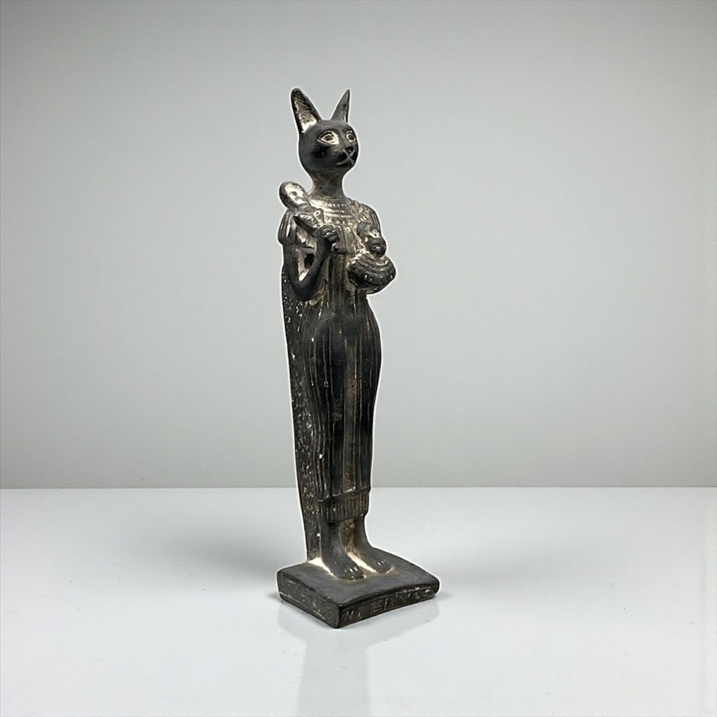 Replica of ancient Egyptian Goddess Bastet Cat Headed Statue Holding Sistrum  (No reserve price) #1.0