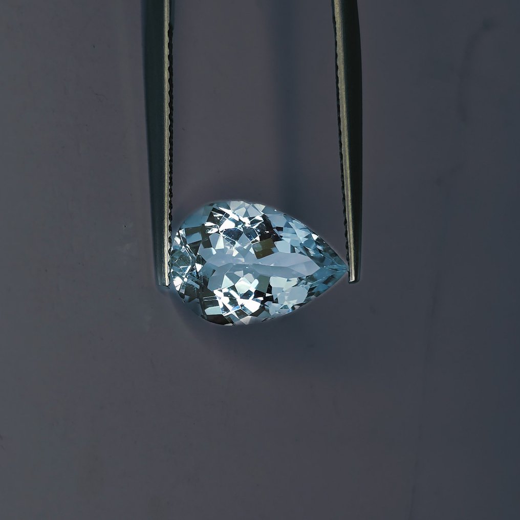 Fără preț de rezervă - 2 pcs  Albastru Aquamarine  - 6.97 ct - IGI (Institutul gemologic internațional) #4.3