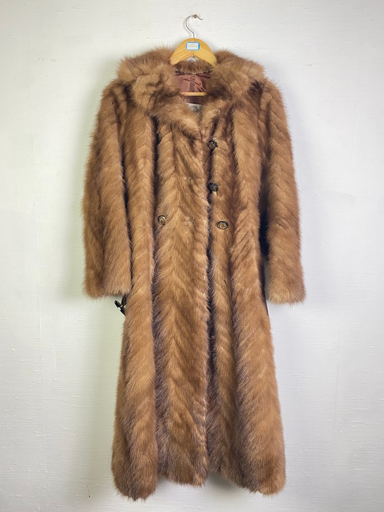 Artisan Furrier - Bontjas #3.2