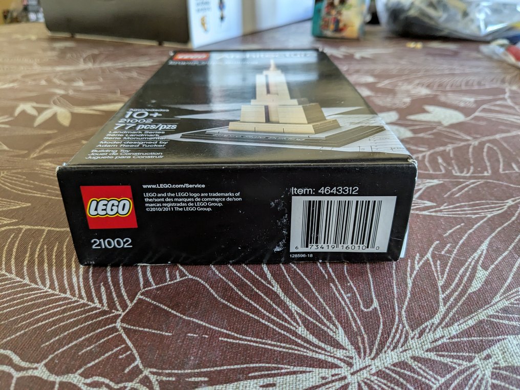 Lego Set - 21002 - Architecture - Empire State Building #1.0