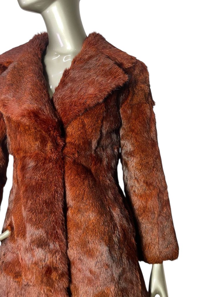 Artisan Furrier - Γούνινο παλτό #3.2