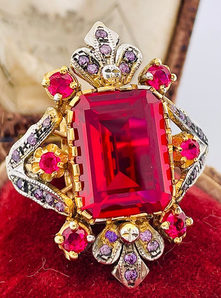 Ingen mindstepris - Ring - 9 kt. Gulguld, Sølv Rubin - Ametyst #3.2