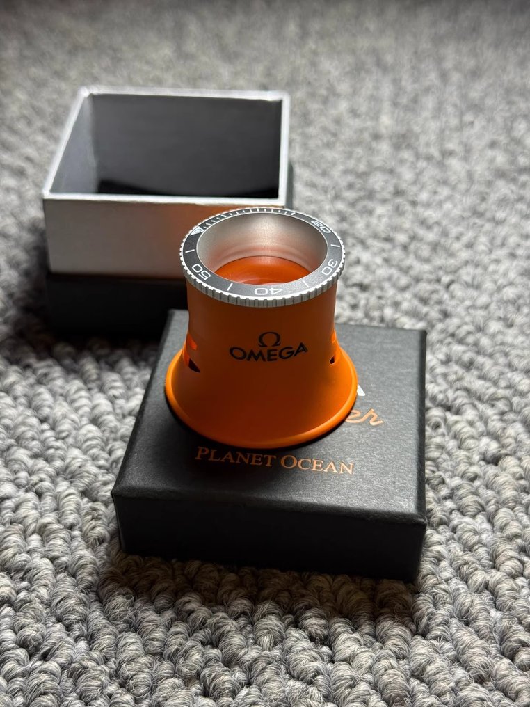 Loupe - 2020+ - Switzerland - Omega - eyepiece #1.0
