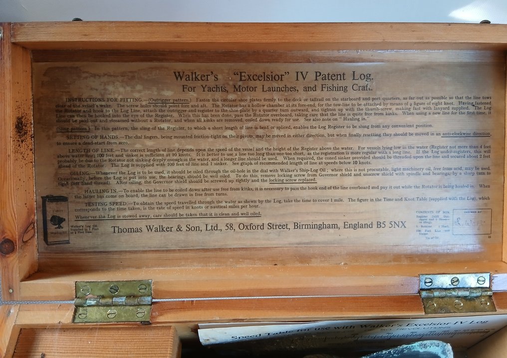 Maritima föremål - Aluminium- Maskinlogg #4.3