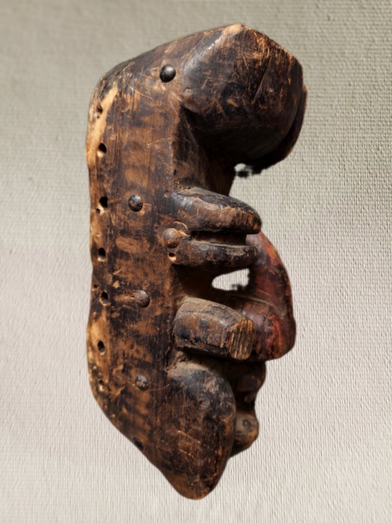 Mask - We sure. - Côte d’Ivoire - Hello, everyone.  (No reserve price) #3.2