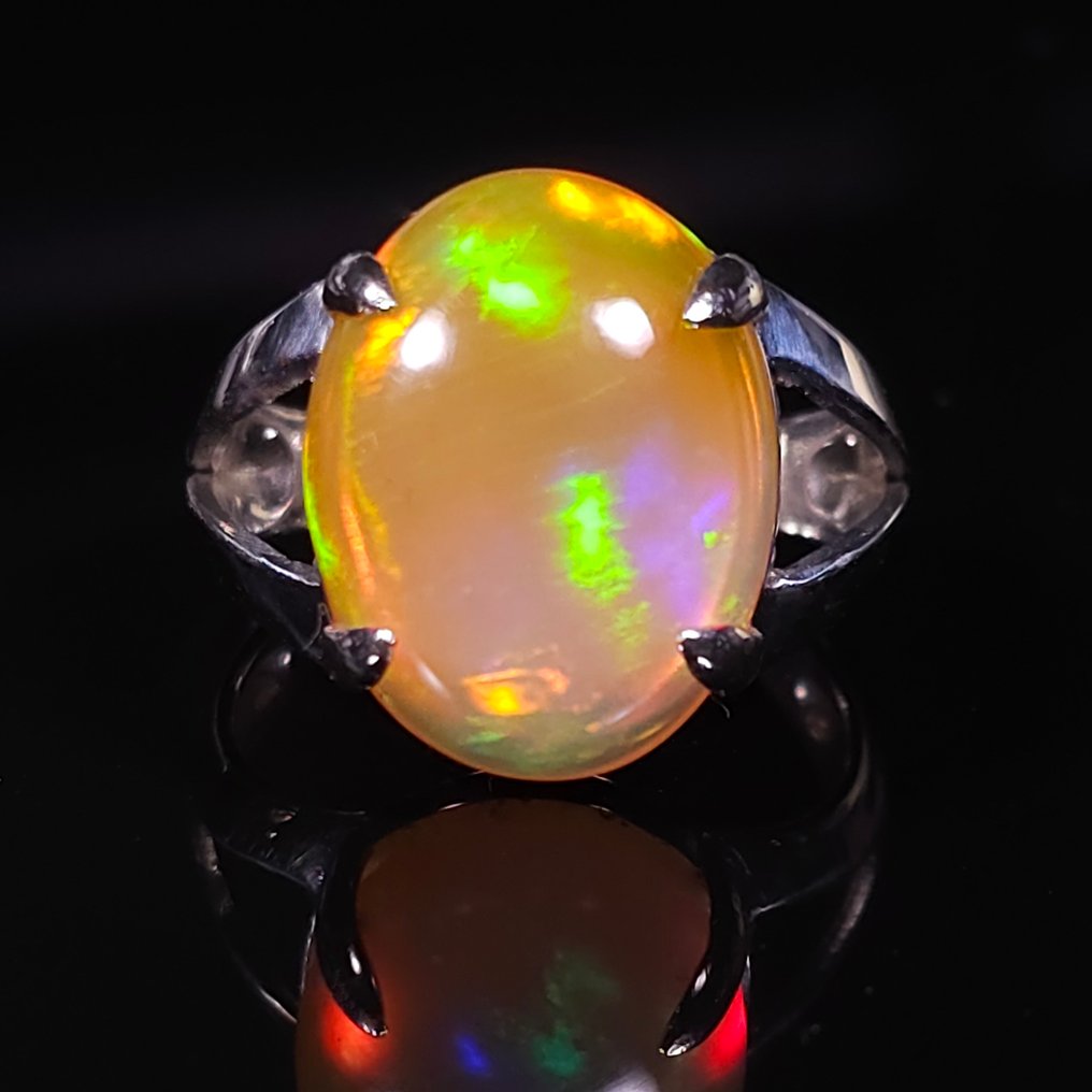 Opal - Silver - Ring - Large, Bright #1.0