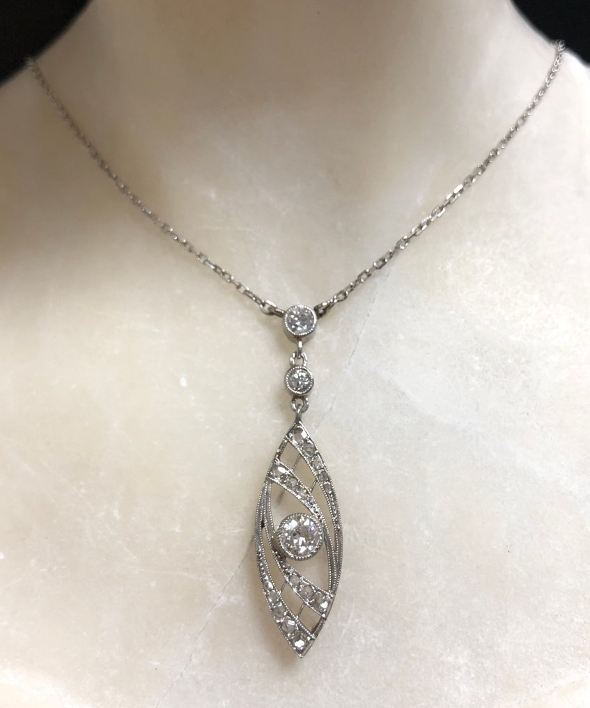 χωρίς τιμή ασφαλείας - Κολιέ - 18 καράτια Λευκός χρυσός - 0.56ct. tw. Διαμάντι (Φυσικό) - Διαμάντι - Λιγ 44 εκ. Μενταγιόν 3,5 εκ. #3.2