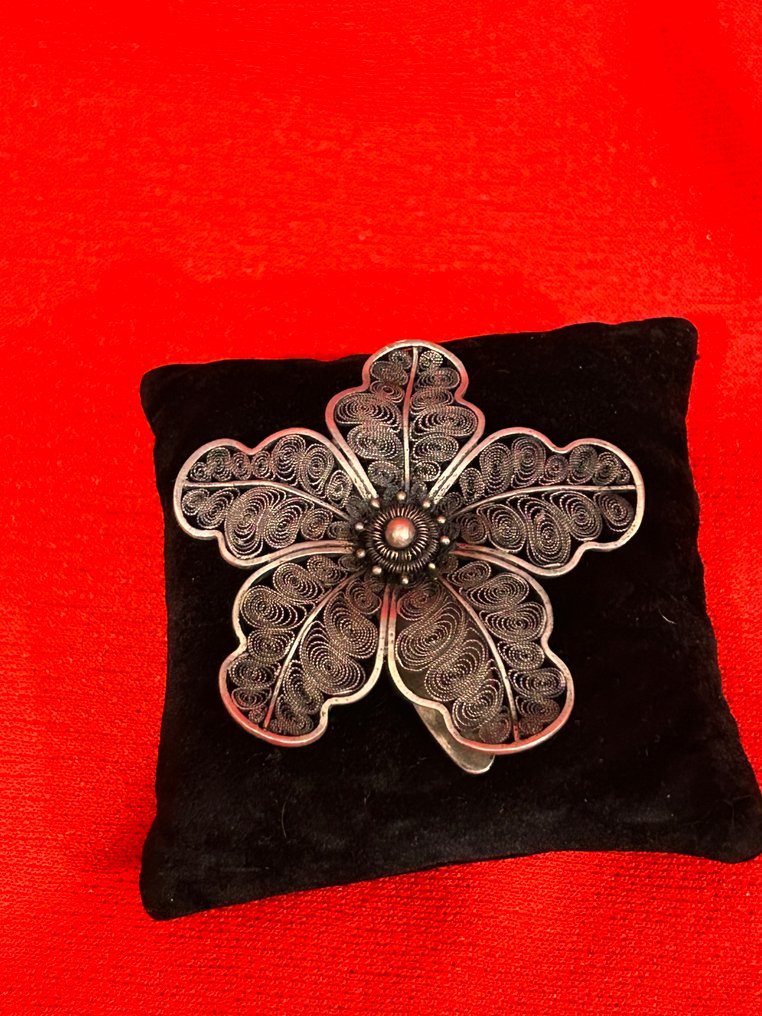 Sem preço de reserva - Pregadeira Prata - Filigraan Broche 800 #1.0