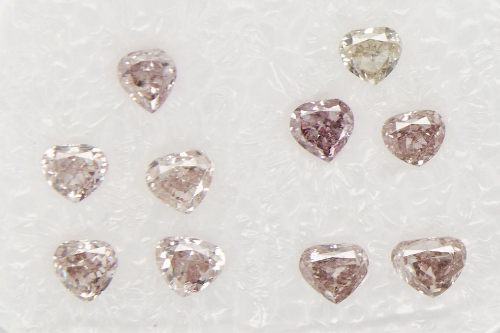 Utan reservationspris - 10 pcs Diamant (Natural) - 0.93 ct - Hjärta - VS1, VS2, SI1, SI2, I1, I2, I3 - Gem Report Antwerpen (GRA) #1.0