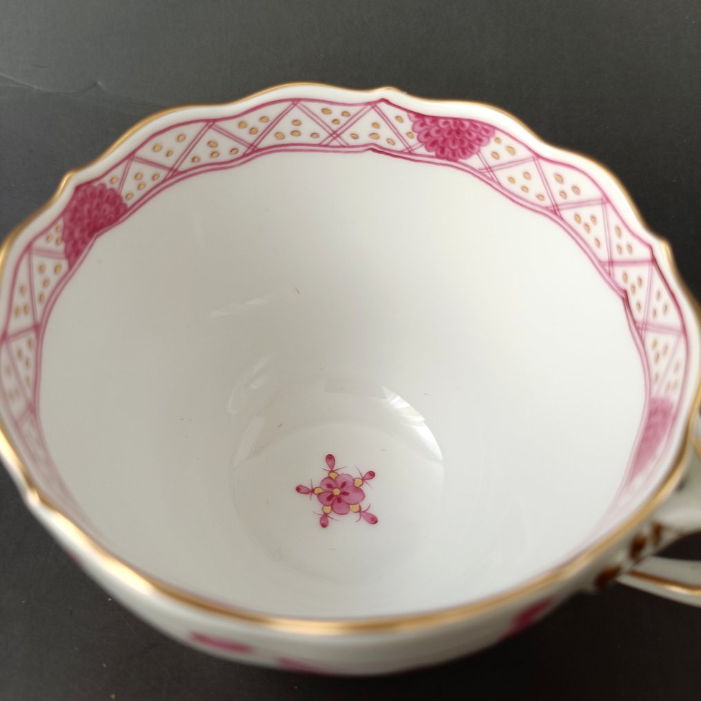 Meissen - Meissen Manufactory - Csésze és csészealj (3) - Floral pattern - Porcelán - kézzel festett rózsaszín virágos #4.3