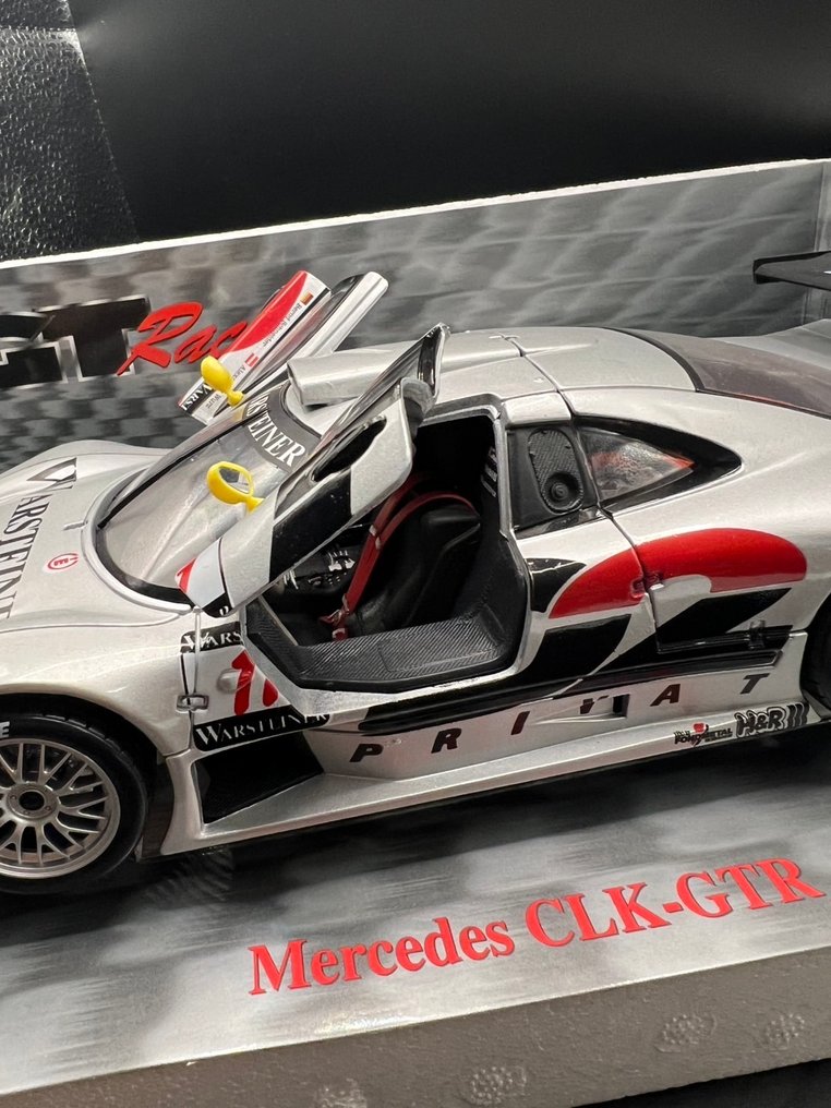 Maisto 1:18 - Model car  (38848) - MERCEDES BENZ CLK-CLASS GTR D2 WARSTEINER N 11 FIA GT 1997 B.SCHNEIDER - A.WURZ - rar-h1141861514 #1.0