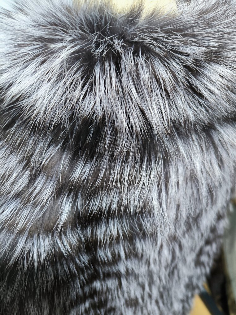 Artisan Furrier - 皮毛大衣 - 带标签的新品 #4.3