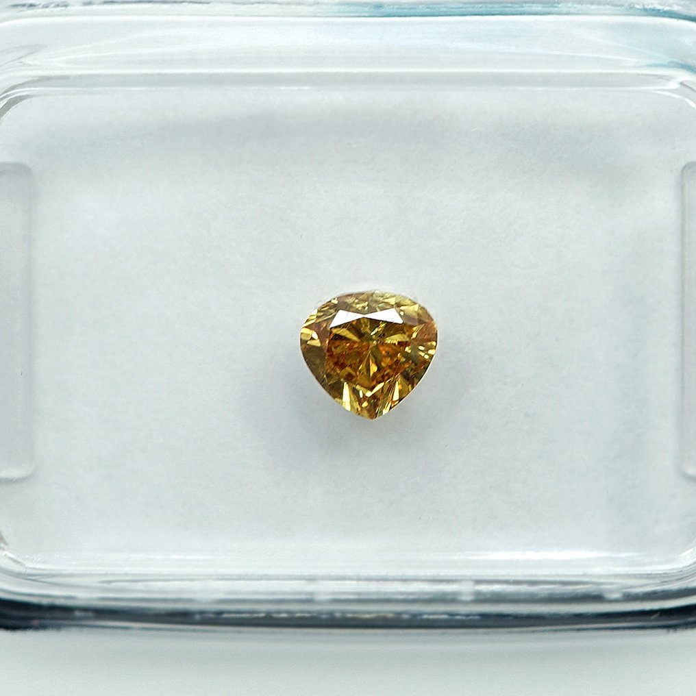 沒有保留價 - 1 pcs 鑽石  (天然彩色)  - 0.35 ct - 梨形 - Fancy intense 黃色 - I2 - 國際寶石學院（International Gemological Institute (IGI)） #3.2