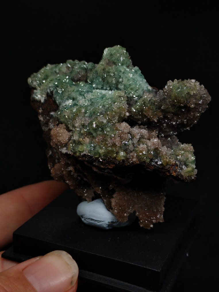 Cuprian Adamit mit Hemimorphit - Höhe: 8 cm - Breite: 7 cm- 108 g #1.0