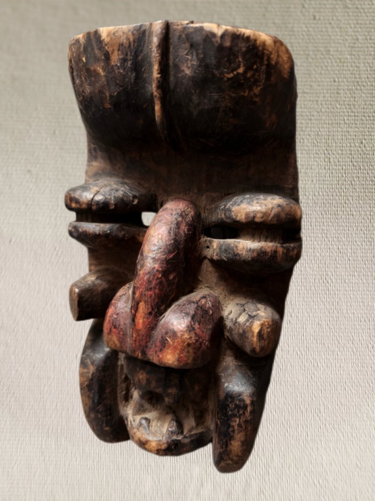 Mask - We sure. - Côte d’Ivoire - Hello, everyone.  (No reserve price) #1.0