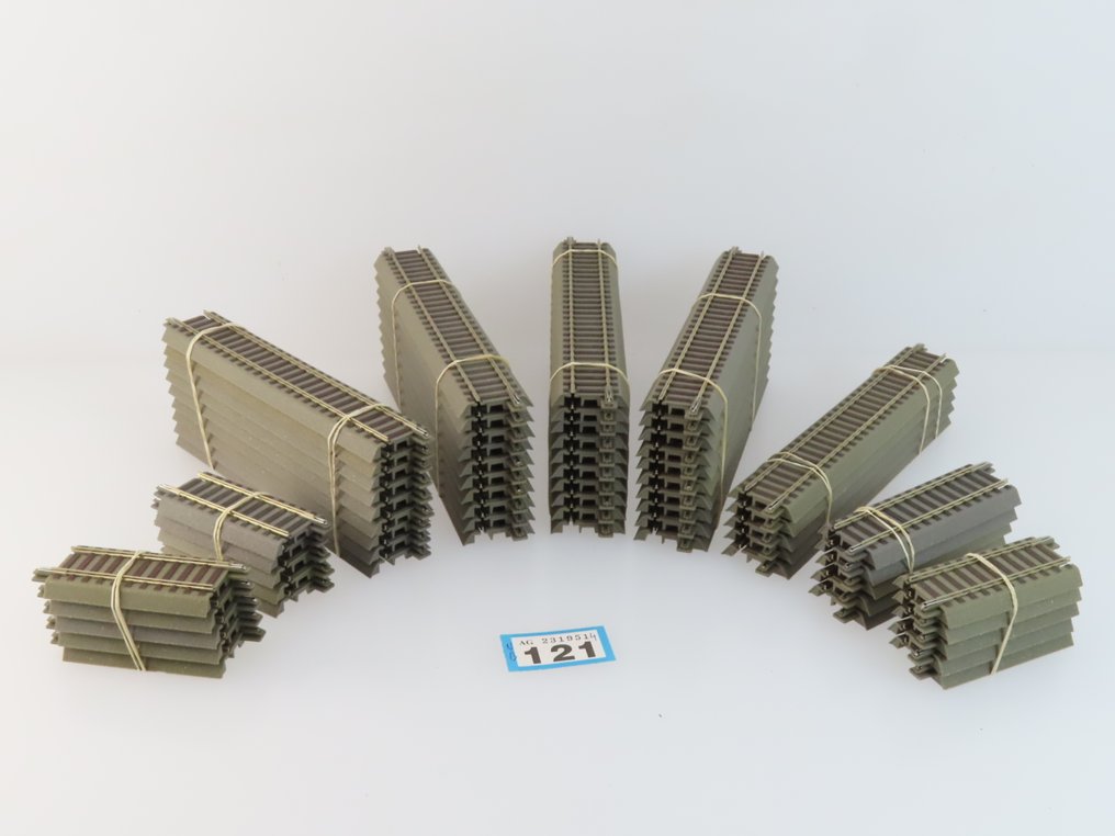 Roco H0 - 61110/61111/61112/61113 - Model train tracks (64) - 64-piece rail set with straight track sections, Roco Geoline #2.1