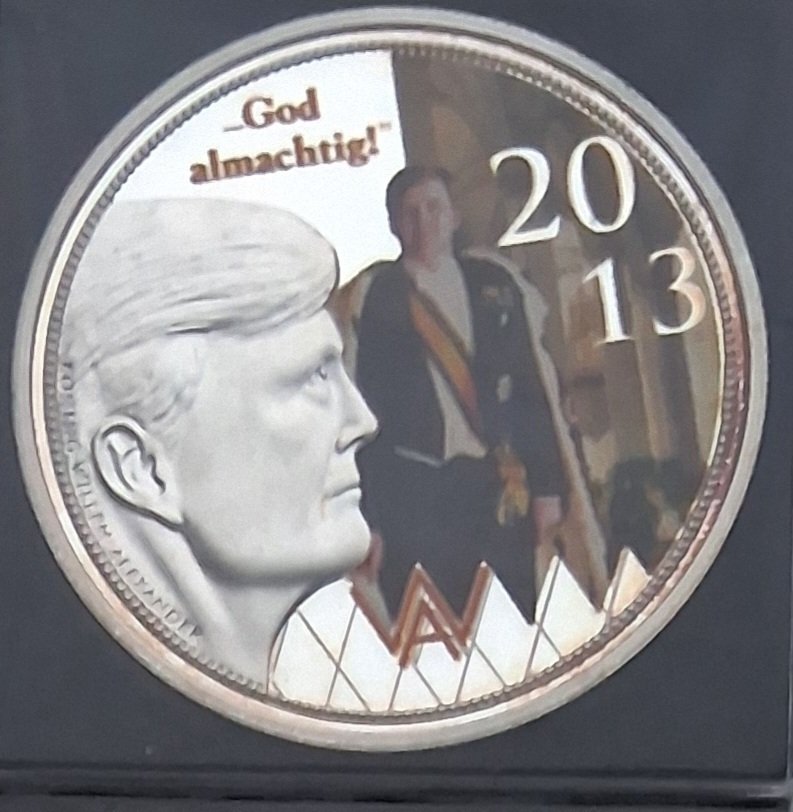 Netherlands. 2013  Luxe  Munten  Afbeelding  Huis van Oranje  9  stuks  (No reserve price) #4.3