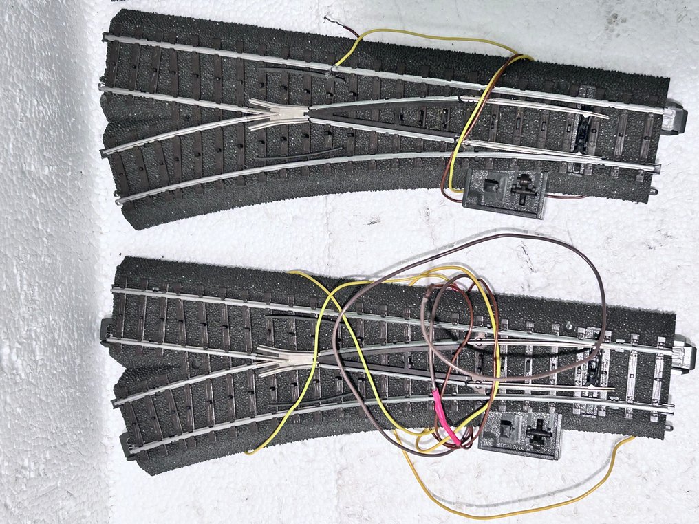 Märklin, Viessmann H0 - 24611/12/74490/70 - Modelltogspor (4) - 4 digitale C rails veksler #4.3