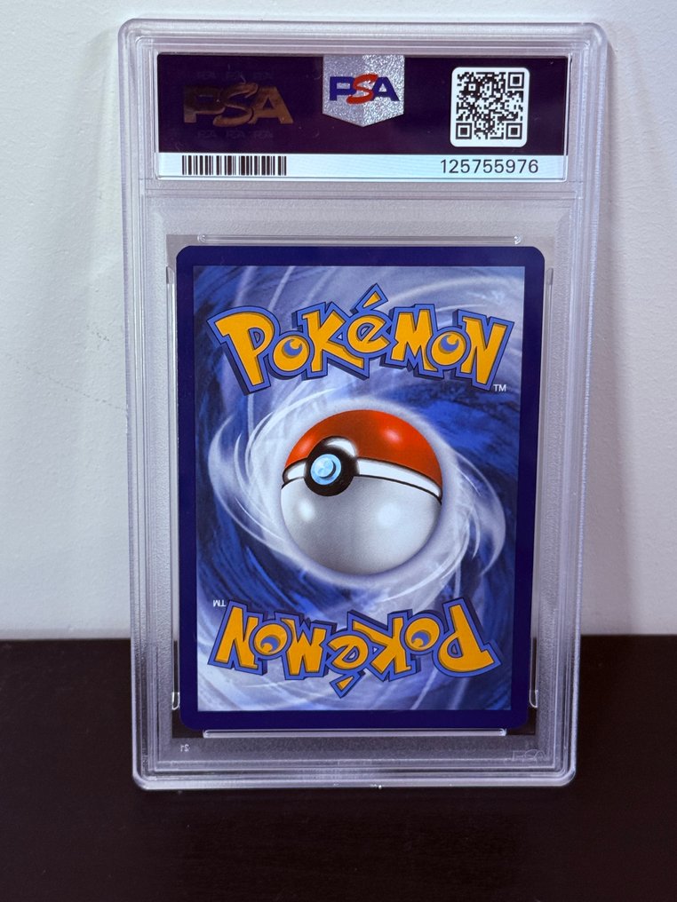 Pokémon - 1 Graded card - Zapdos #202 Foil - PSA 9 - Various sets #2.1